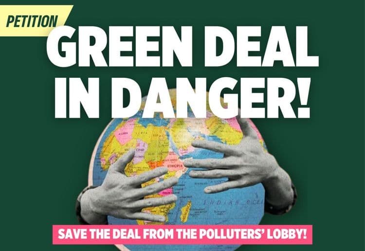 Immagine di braccia che circondano la terra con la seguente iscrizione: Green deal in pericolo! Salva l'accordo dalla lobby degli inquinatori!
